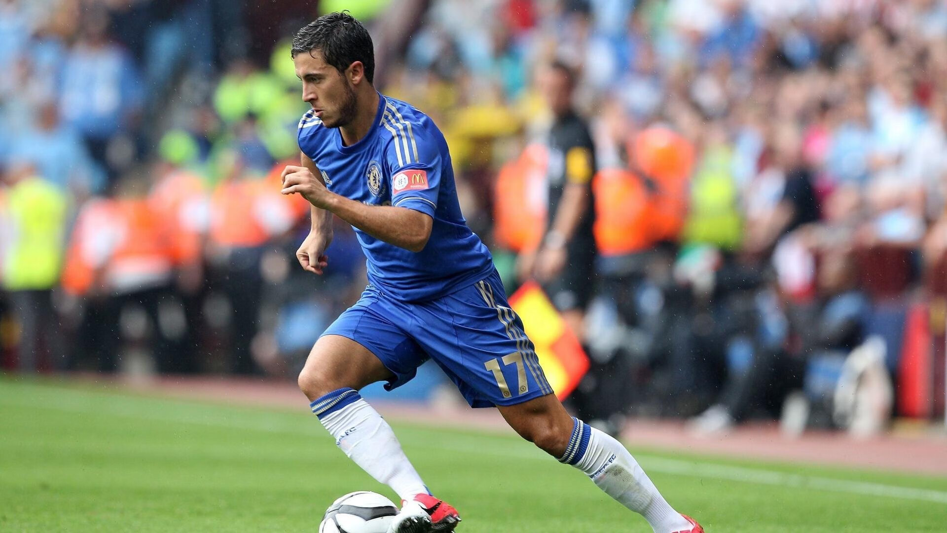 德甲：拜仁在退赛中小胜多特，积分榜领先优势扩大，德甲拜仁几连冠